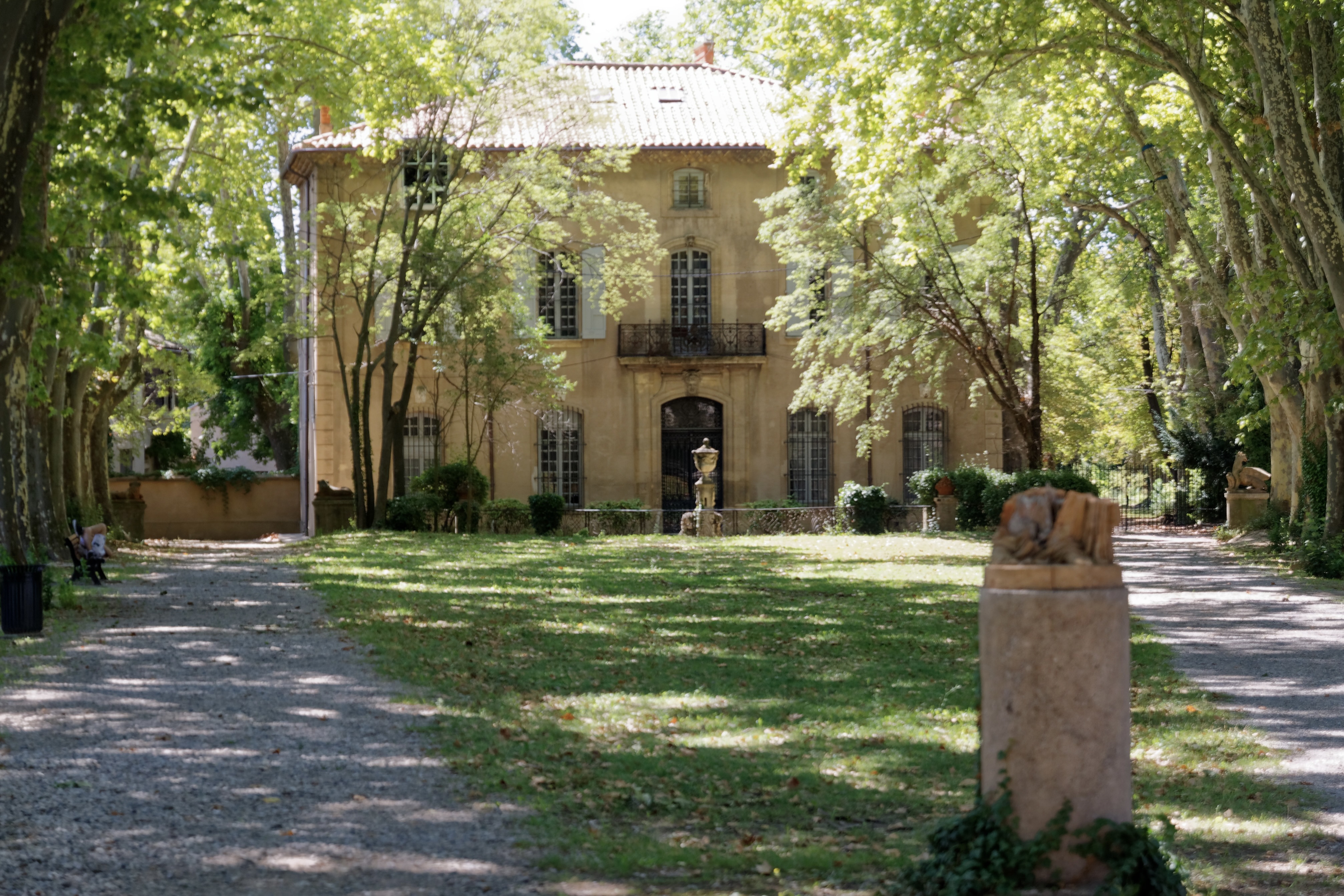 Aix Bastide du Jas de Bouffan bjs180816 01